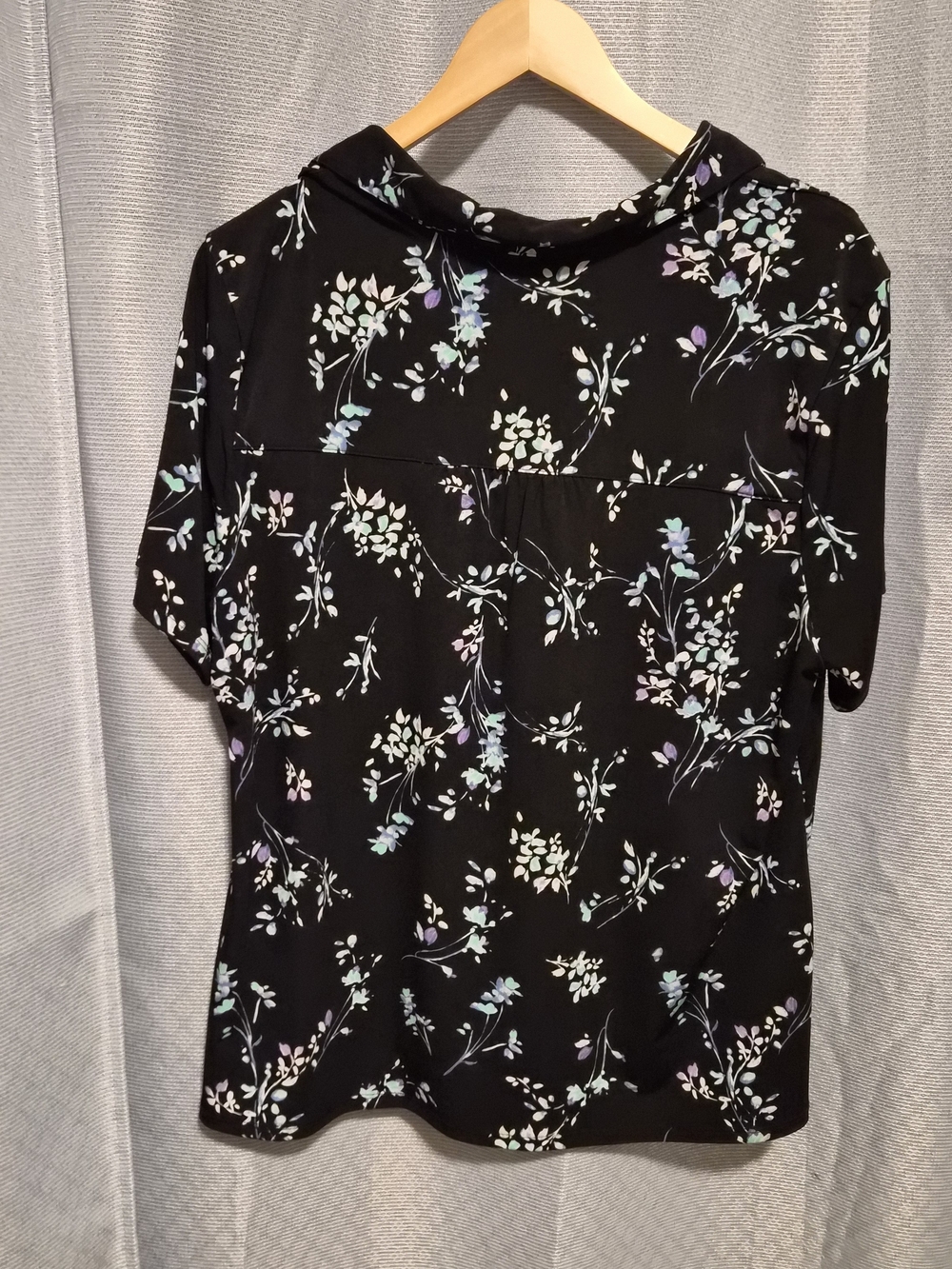 croft & barrow Black Short-Sleeve Top with Pastel Floral Print